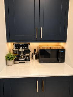 The Lighthouse - 3BD, sleeps 7, Free parking - 9