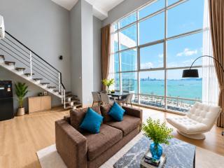 Full Seaview 2BR Duplex Loft Maritime Suites George Town 0705 - 3