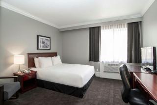 Sandman Inn Kamloops - 4
