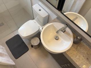Architect Apartment Easy Access to Falls & Argentina - 5