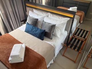 Architect Apartment Easy Access to Falls & Argentina - 9