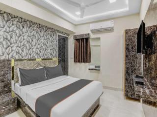 HOTEL Sarovar - 0