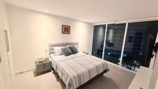 Modern and comfortable apartment with ocean views - 8