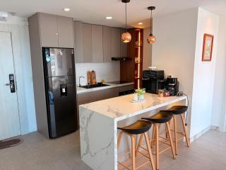 Modern and comfortable apartment with ocean views - 6
