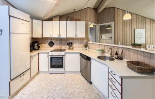 Beautiful Home In Børkop With Sauna - 6