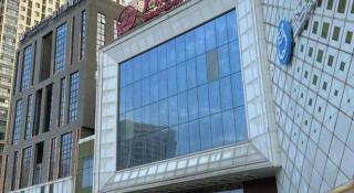 IU Hotel Zhengzhou Erqi Wanda Plaza Daxue Road Branch - 3