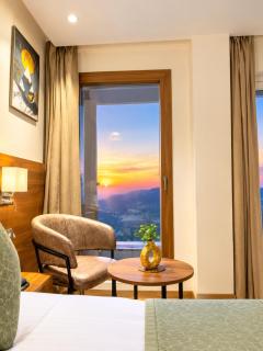 Hotel Sambit Premium Comfort Residency - 3
