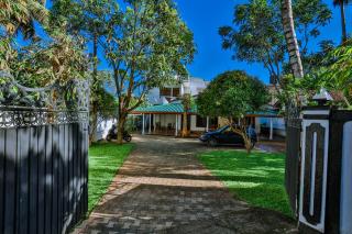Serenity Breeze Villa - 2
