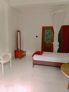 Royal Grand Guest Inn Ella - 9