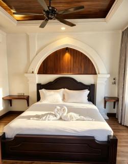 Vongphachan Guest House - 8