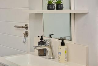 Sandton Grand 2-Bed at Middle 3 - 2