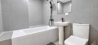 Lumistay clark near airport casino golf water park - 7
