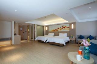 Vienna Hotel Sichuan Ganzi 318 National Highway Yajiang - 9