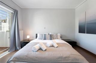 Luxe Bliss 2BR Glyfada - 9
