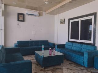 Hotel Karni Palace - 2
