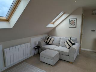 Private Annexe Near Town Centre, Sleeps 4, Free Parking - 5