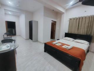 DUDI's Stay - Hill View - 0