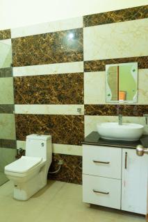 Luxury Farmhouse l Private Pool & Peaceful Stay - 7