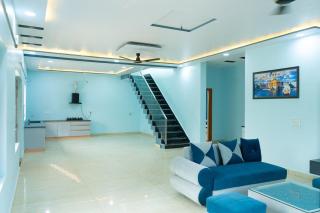 Luxury Farmhouse l Private Pool & Peaceful Stay - 1