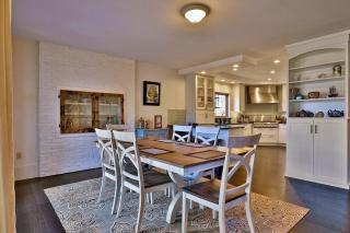 Beartopia- Hot Tub, Views, 2 Primary Suites! - 5
