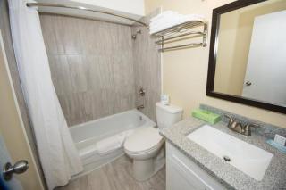 Medicine Hat Inn & Suites - 3