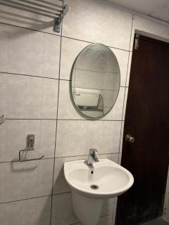 Luxebay Boutique Hotel - 4
