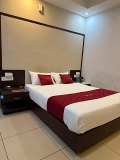 Luxebay Boutique Hotel - 5