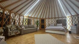 Premium Yurt in a Kobayat Pine Forest - 4
