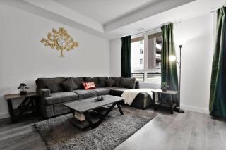 2-Bedroom Niagara Stay 8 Minutes to the Falls Sleeps 4 - 0