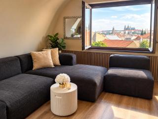 Prague Old Town Rooftop Sauna & Terrace apartment - 9