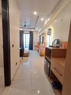 Omaxe Hazratganj- Healing Staytion- Lucknow - 8