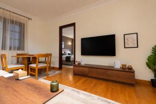 1842 Bright & Modern 2BR, Central Cairo - 0