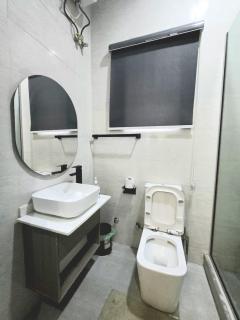 Water front 2 bedroom Maisonette - 6