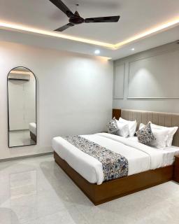 Hotel Sudarshan Inn - 7