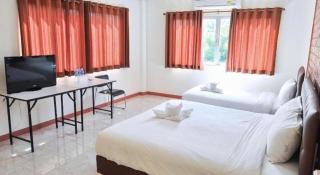 Bussarakam Place Hotel - 4