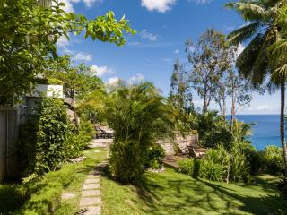 Hillcrest Villas - 6