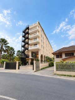 NAIYA Riverside Boutique Hotel - 0
