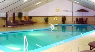 Garden Plaza Hotel - Passaic Junction - 8