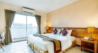 Eastiny Plaza hotel - 7