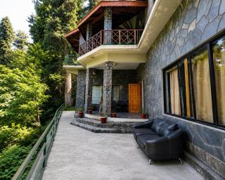 2 rooms luxious suite in main nathia gali - 0