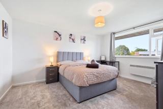 #221 The Knowle Haven - Solihull Stay-Sleeps 4 - 6