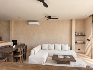 Casa Wabi 3BR Boutique Villa with Pool in Canggu - 2