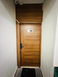 The Private Escape, Cozy - 6