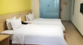 7 Days Inn West Gate of Taiyuan University of Technology - 1