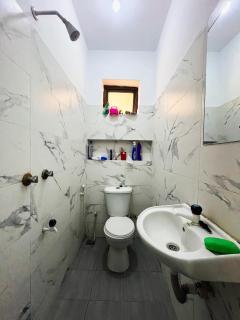 Bamburi Towers BnB - 3