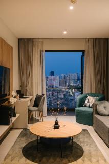 Urban Resort HighEnd Condo by Vela Residences - 9