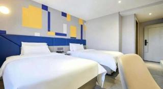 7 Days Inn Fuzhou Three Lanes and Seven Alleys Dongjiekou Metro Station - 1
