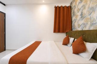 Hotel haveli Indore Ki - 1
