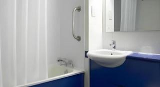 Travelodge Plymouth - 7