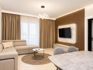 Prive Luxury Apartments -City Center & Seaside in 1 - 9